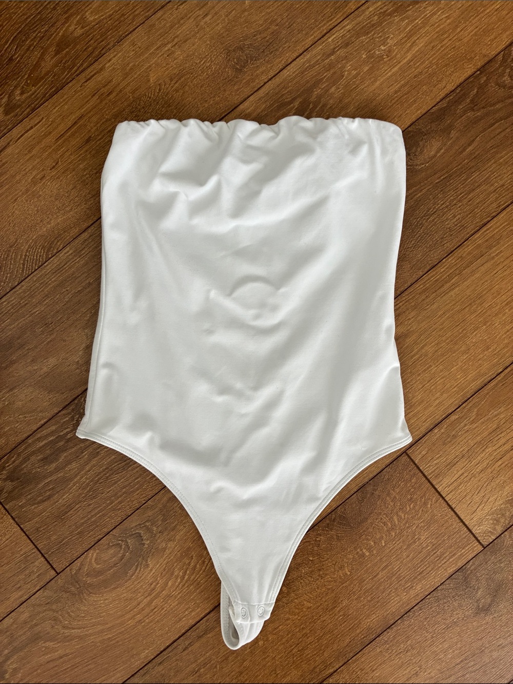 Babaton Contour Strapless Bodysuit
